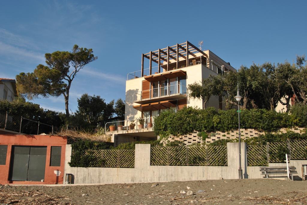 Villa Angolino Castiglioncello Eksteriør billede